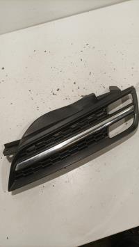 Grille de calandre gauche