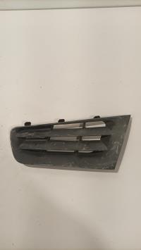 Grille de calandre gauche
