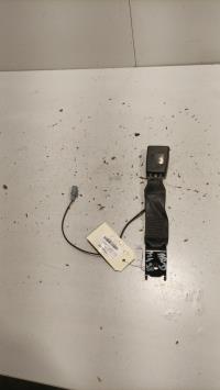 Attache ceinture arriere droit