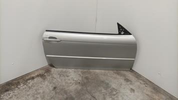 Porte avant droit