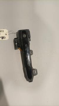Poignee porte avant gauche