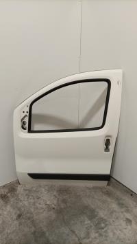 Porte avant gauche