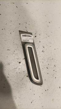 Baguette d'aile arrière gauche