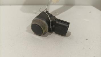 Sensor de ayuda al estacionamiento