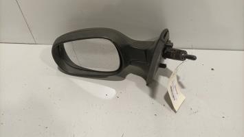 Retrovisor izquierdo