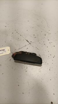 Poignee porte avant droit
