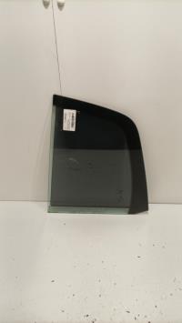 Ventanilla triangular trasera izquierda (puerta)