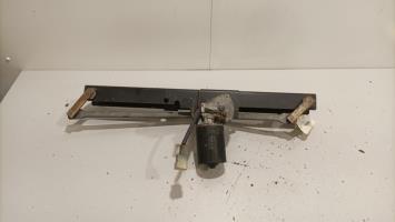 Moteur essuie glace avant