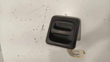 Poignee porte avant droit
