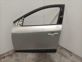 Puerta delantera izquierda