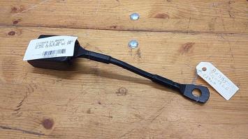 Attache ceinture avant droit