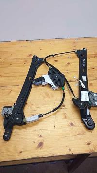 Mecanisme de leve vitre electrique avant droit