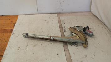 Leve vitre electrique avant gauche