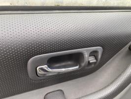 Poignee interieur arriere gauche