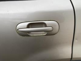 Poignee porte arriere gauche