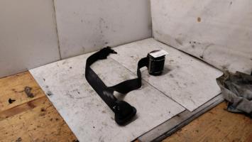 Ceinture avant droit