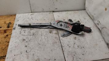Leve vitre electrique avant droit