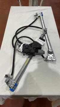 Leve vitre electrique avant droit