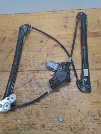 Leve vitre electrique avant droit