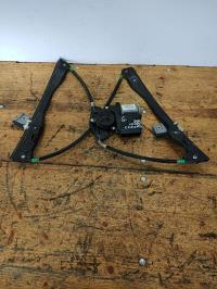 Leve vitre electrique avant gauche