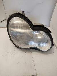 Optique avant principal droit (feux)(phare)