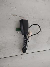 Attache ceinture avant droit