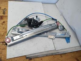 Leve vitre electrique avant droit