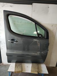 Porte avant droit