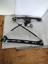 Leve vitre electrique avant droit