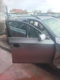 Porte avant droit