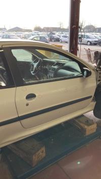 Porte avant droit