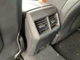 Console central (interieur plastique)
