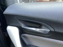 Poignee interieur arriere droit