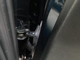 Arret de porte arriere droit