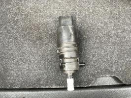 Pompe lave glace avant