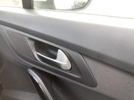 Poignee interieur avant droit