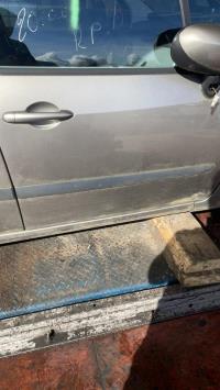 Porte avant droit
