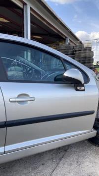 Porte avant droit