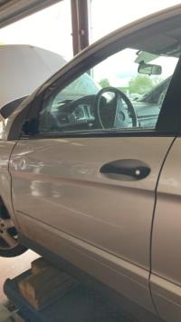 Porte avant gauche