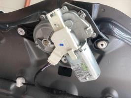 Moteur essuie glace arriere