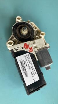 Moteur leve vitre avant droit
