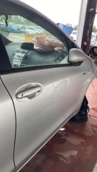 Porte avant droit