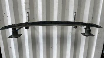 Renfort pare choc avant (traverse)