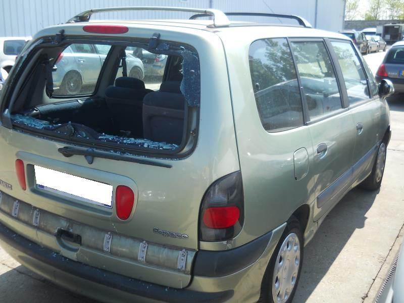 Porte avant droit