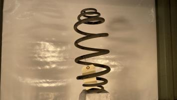 Ressort de suspension arriere droit