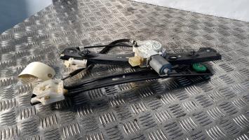 Leve vitre electrique avant droit