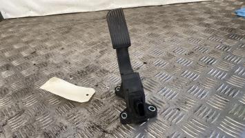 Pedalier d'accelerateur