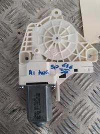 Moteur leve vitre avant gauche