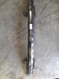 Renfort pare choc avant (traverse)