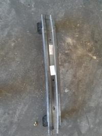 Renfort pare choc avant (traverse)